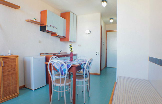 Apartment for 6-people in Olbia With Garden - Photo 18