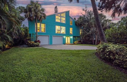 Palm Paradise - Pet Friendly Home on Siesta Key w/ Large Heated Private Pool & Outdoor Area! - Foto 3