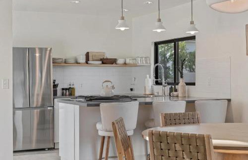 Palm Springs Haven - Pool, Hot Tub & Mountain Views - Foto 32