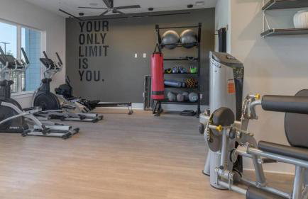 Landing Spectacular 2BD Pool Clubhouse - Foto 37