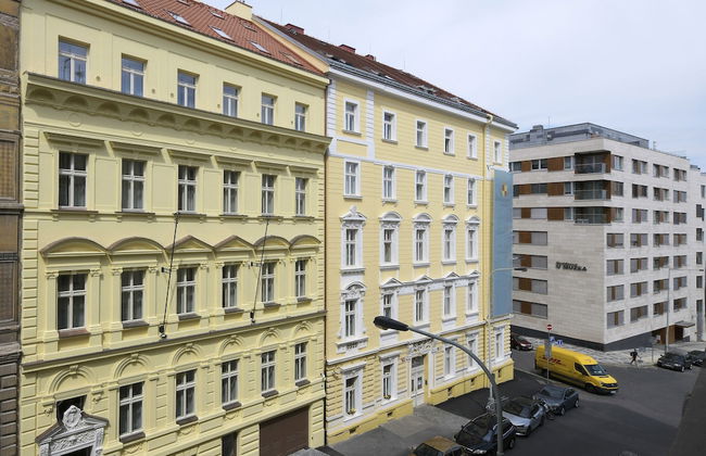 DownTown Suites Rubesova - Foto 49