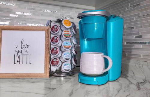 *OCEAN FRONT* Pier-adise 2Bed/2Bath, Sleeps 8 - Photo 23