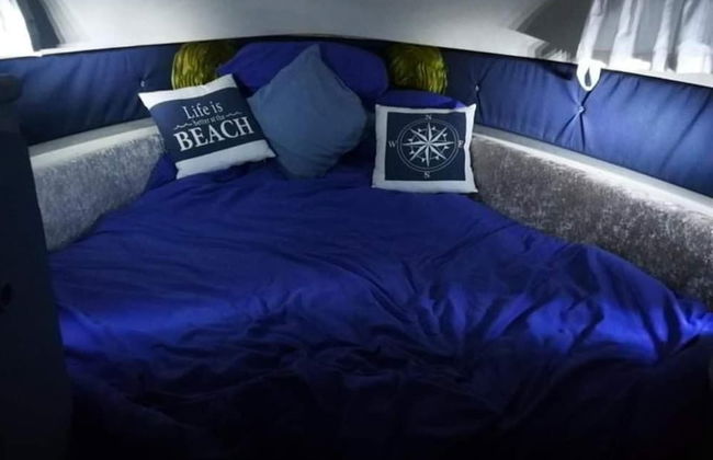 Bed on a Boat Holiday in the Heart of Torquay - Foto 3