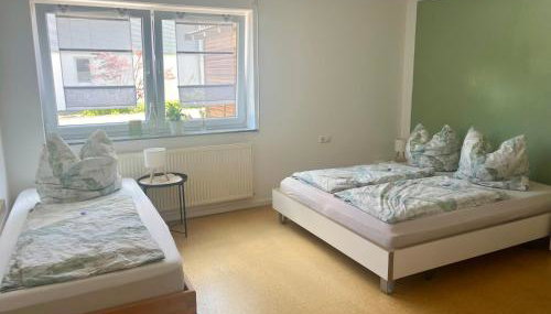 Ferienwohnung Nähe Autobahn Ruhige Lage für Familien & Monteure - Photo 3