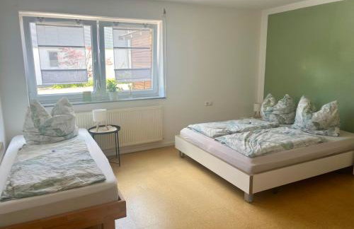 Ferienwohnung Nähe Autobahn Ruhige Lage für Familien & Monteure - Photo 3