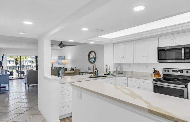 This Condo Is Located In One Of Islamorada's Most Prestigious Condo Complexes. 2 Bedroom Condo by RedAwning - Foto 12