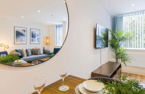 Stylish 2BR 2BA Flat in Gravesend Sleeps 4 - Foto 24