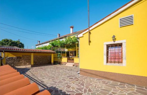 Awesome Home In Zminj - Foto 13