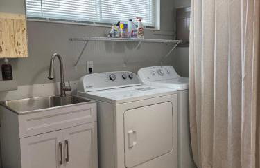 The Cozy Cottonwood Cottage- Clintonville 3BRM Ranch - Foto 18