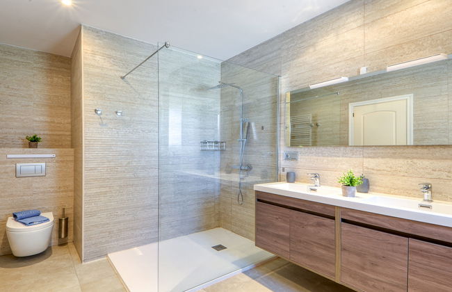 4 bedroom House in Castelló d'Empúries with private pool and garden - Photo 22