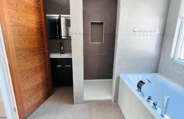 Creek View House - Photo 66