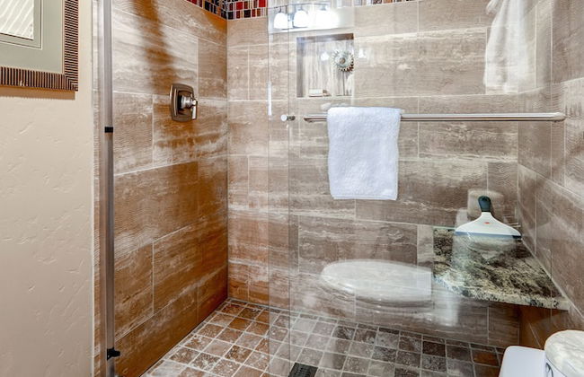 Cedars Lodge Condos by CRMR - Foto 16