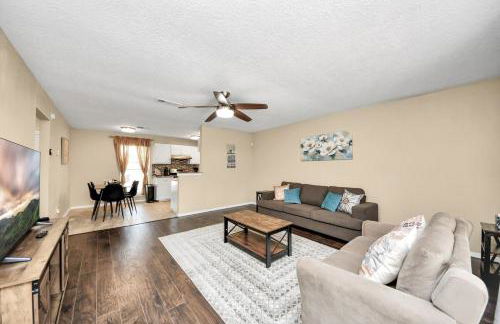 Cozy 3BR Retreat Near NASA and Hobby Airport - Foto 34