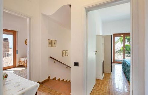 Amazing Home In Staletti With Wifi - Foto 35