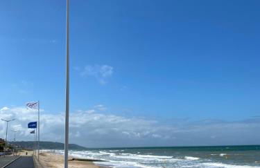 Appartement 5 personnes 65m2 avec balcon, vues partielles mer, 150m de la plage et centre, wifi et parking privé - Photo 25