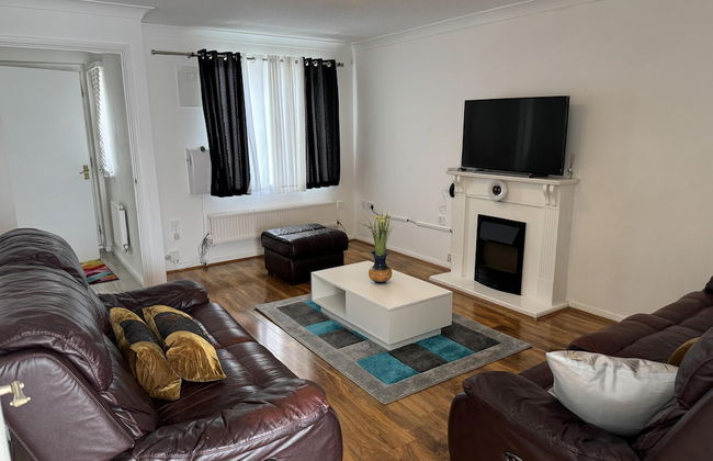 Luxury London Apartment With 3 Bedrooms - Photo 12