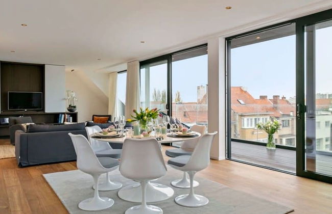 Majestic new Penthouse With 2 Parkings - Foto 14