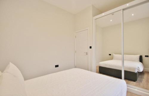 Fantastic 2 Bed Garden Flat In West London - Foto 22