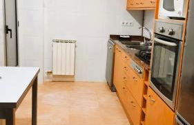 Onze - primera línea de mar con piscina - Foto 6