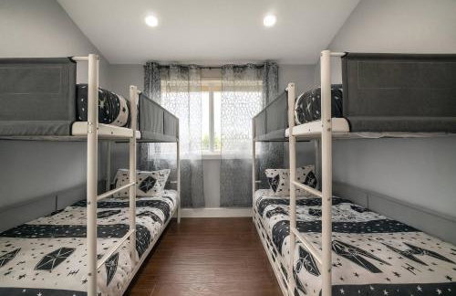 Star Wars Retreat by OC Adventure Homes - Foto 25