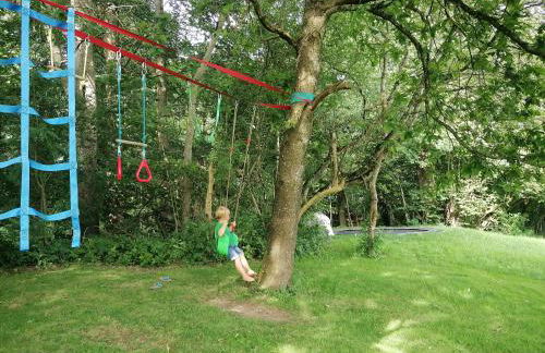 5Sterne Ferienwohnung im Fachwerk mit Bergblick in Alleinlage und großem Garten, Infrarotkabine - Foto 29