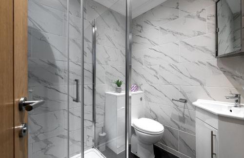 Modern & Stylish 2 Bedroom 2 Bath Apartments in Rochester - Foto 160