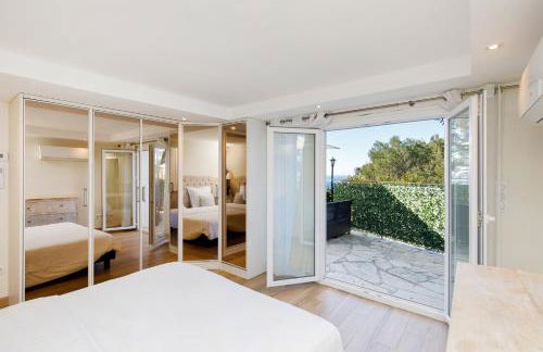 Villa d exception avec terrasse, jacuzzi, vue mer, parking, en plein cœur du village de Eze - Foto 25