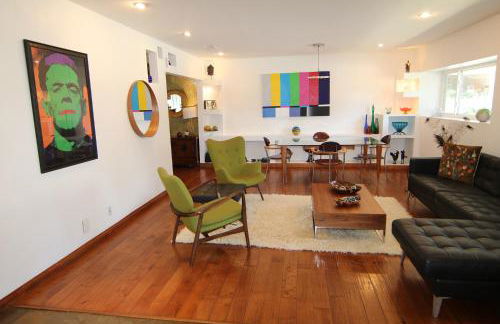 Artistic Resort Like Home with Pool - Photo 6