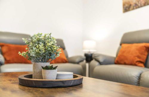 Fern Walk Cosy 3 Bedroom House - Dalkeith - Photo 5