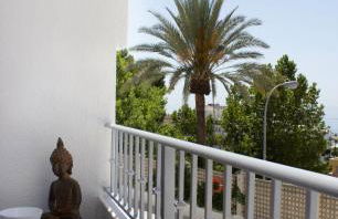 Hip & Cozy 2 room apt - Foto 1