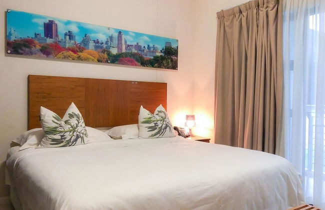 The Residence at Urban Park - Photo 4