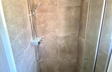 Luxury 5 Bedrooms House in Milton Keynes - Foto 36