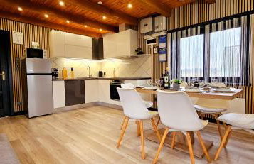 Holiday House Dora - Nice home with nice forest view and Outdoor swimming pool, Whirlpool-Jacuzzi, Sauna, 2 bedrooms and WiFi - Foto 42