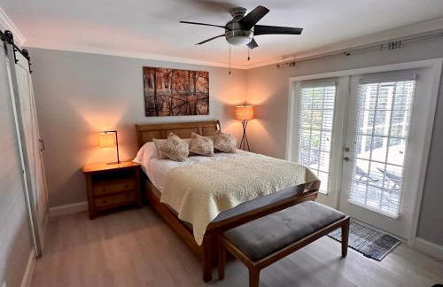 Florida house, 4br 2bt with private pool oasis - Photo 40