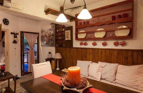 Dandy Villas Agoriani-Chalet Orelia-Fireplace - Foto 10