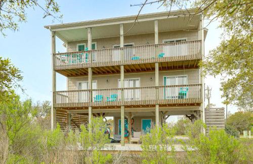Walk to Surf City Beach Ocean-View Home with Decks! - Foto 28