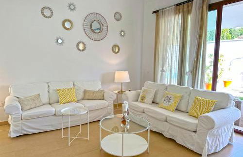 Villa Los Pinares de Monaco en Roche, Conil, Cádiz - Foto 8