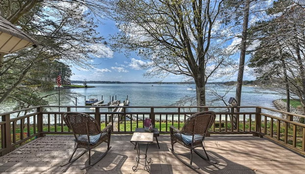 Landover Lodge by Avantstay Waterfront Dock - Foto 2, Habitación