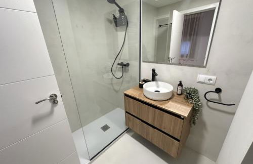 Apartamentos Consuegra frente a los molinos - Foto 7