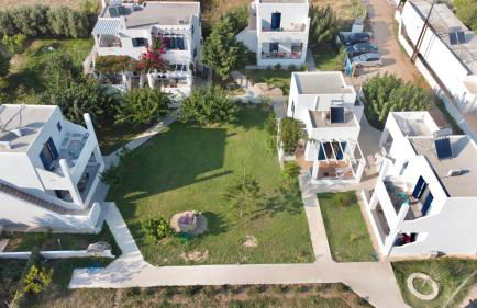 Liostasi Houses - Photo 2