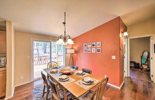 Hilltop Hideout with Peaceful Mountain Views - Foto 7