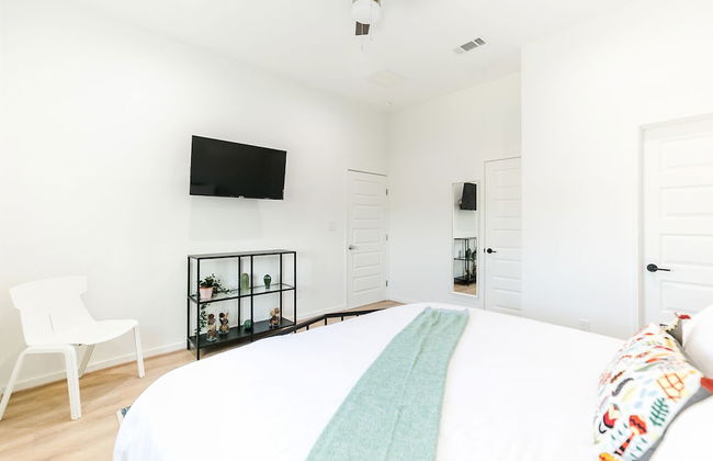 Htown Lodge - Foto 19