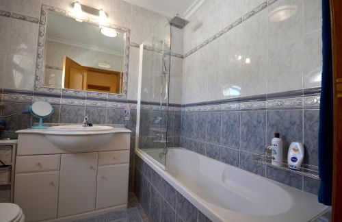 magnifique et spacieuse villa avec piscine privative - Foto 26