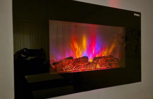 Spacious 5BR Private Home 5 minutes to Rodeo Drive with Hot Tub Spacious Backyard Parking - Foto 13