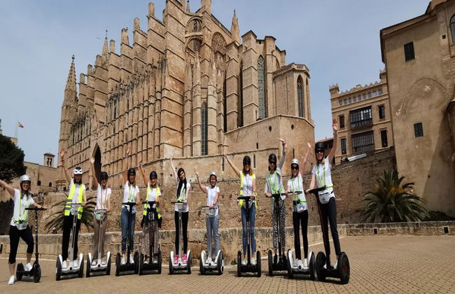 Explore Palma Old Town com Segway Tour - 1 Hora - Foto 1