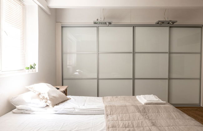 2ndhomes Unique 2-Story Home with Spa - Foto 10