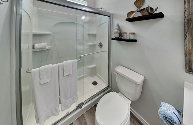 Pelican's Perch by Miss Kitty’s - Photo 30