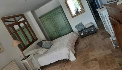 Charmant studio dans maison d'hôte dans un écrin de verdure - Foto 5