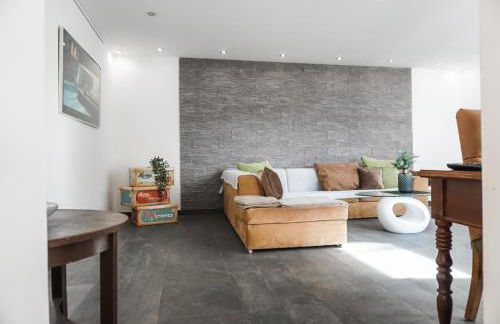 Neu gebautes Apartment mit Sonnenterasse in der Nähe vom Siebengebirge & Bonn - Foto 3