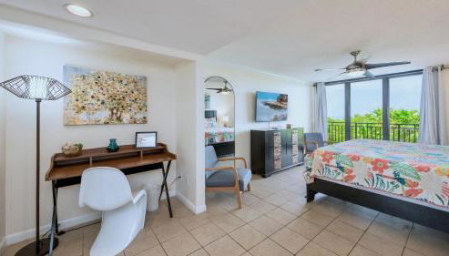 Shang Ri La by Last Key Realty - Foto 4